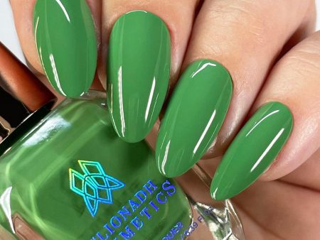 Solitaire Nail Lacquer on Sale